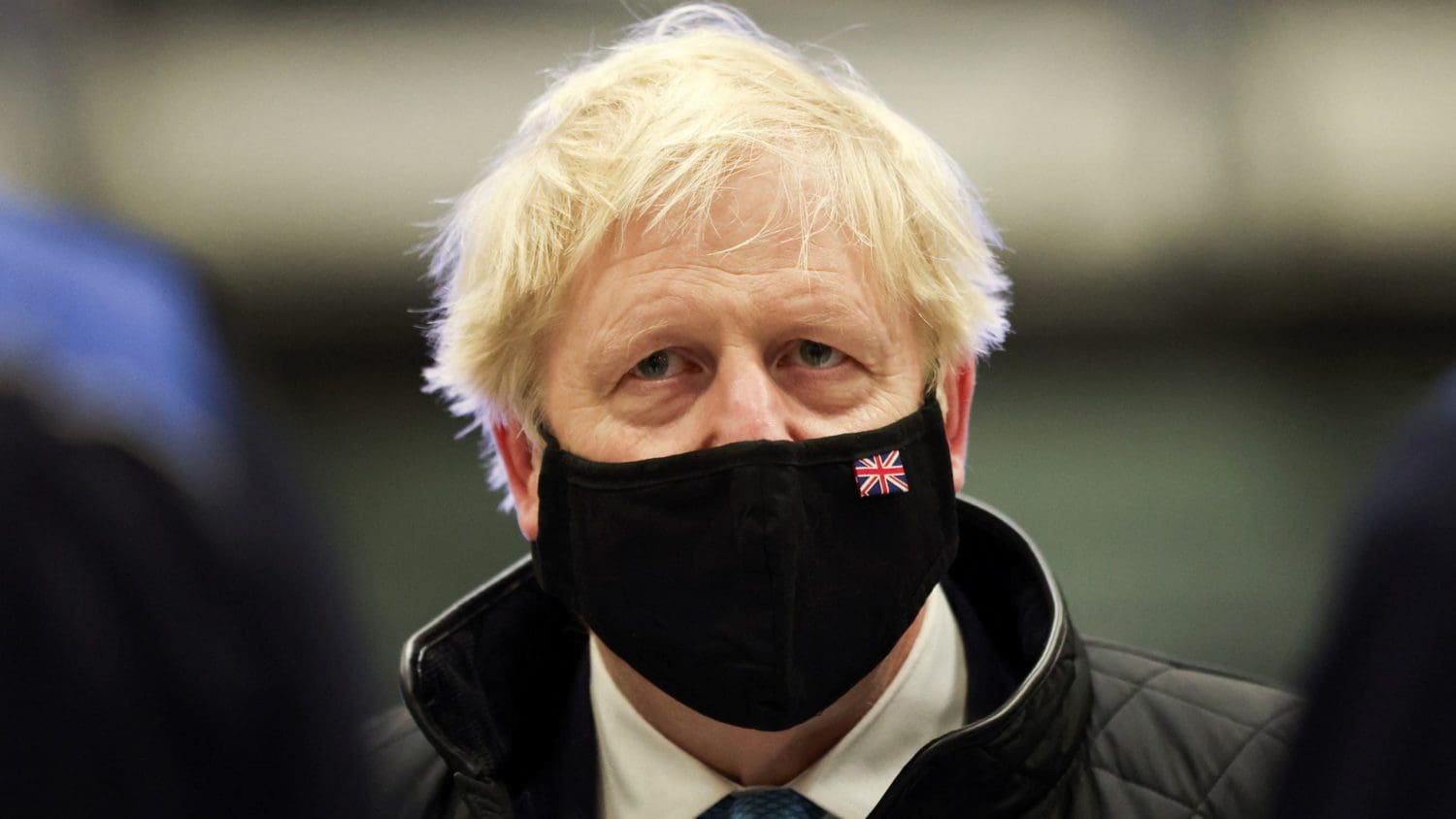 Boris Johnson wearing a mask