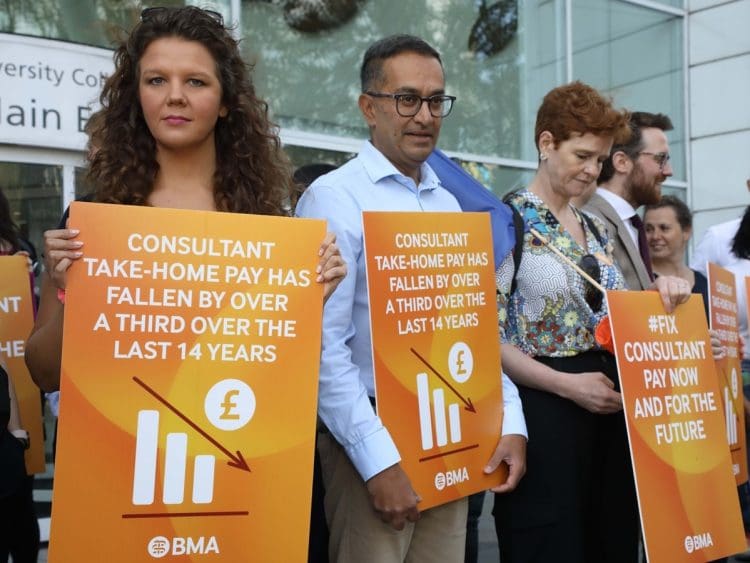 NHS consultants on a picket line