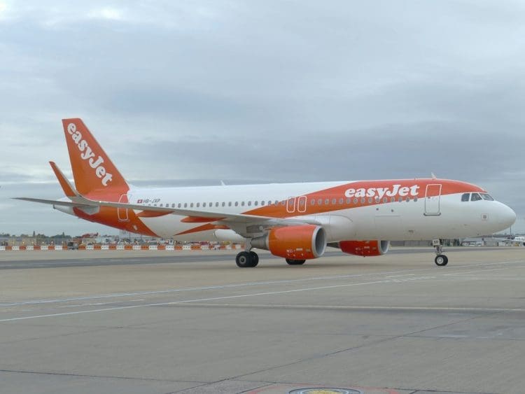 An easyJet plane sustainability