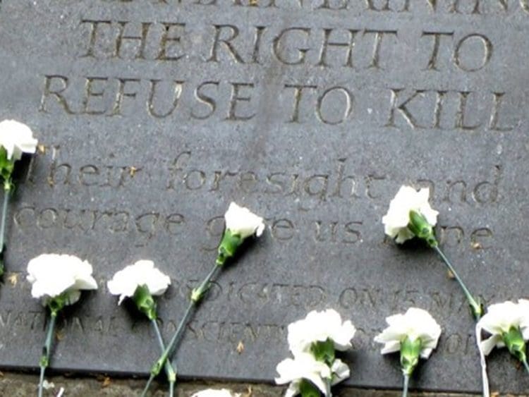 Conscientious objector plaque Israel