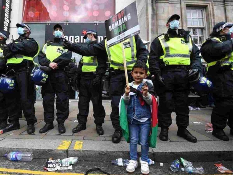 Palestine march Met Police